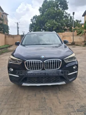 BMW X1 xDrive28i 4dr SUV AWD (2.0L 4cyl Turbo 8A) 2014 Black