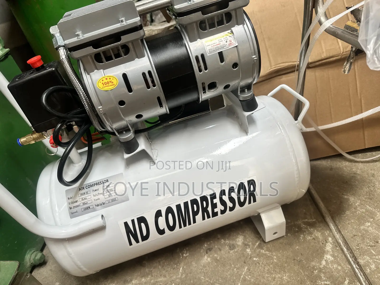 Oil Less Compressor Machine