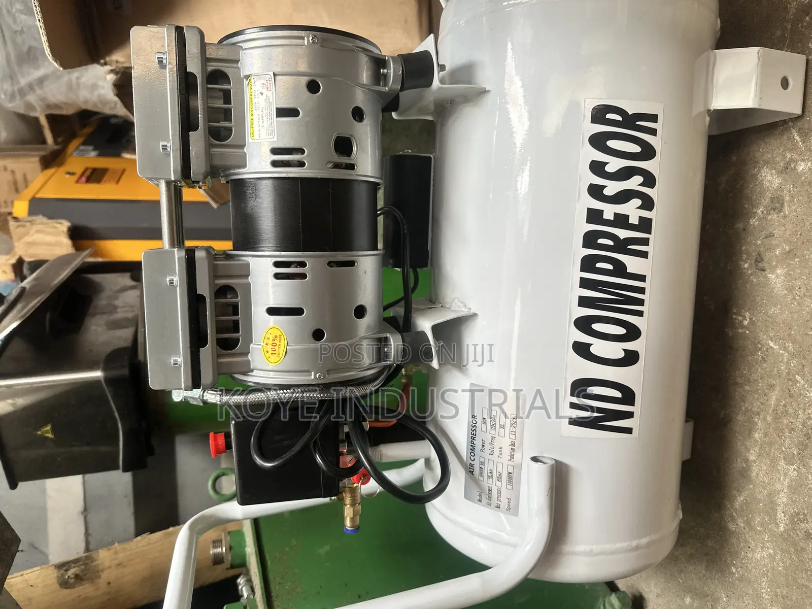 Oil Less Compressor Machine