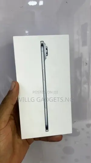 New Apple iPhone Air 256 GB Blue