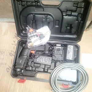 Portable Battery-Powered Cordless Pressure Washer Gun