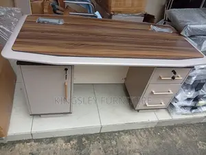 Pure Wood 1.4 Meter Office Table