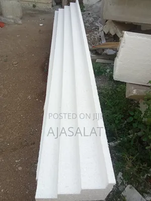 Polystyrene Parapet and Board