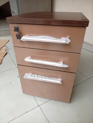 Moveable 4 Drawers