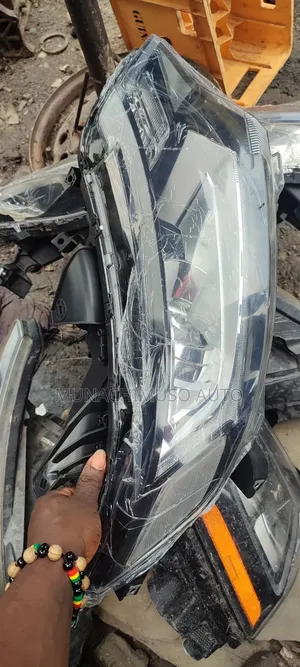 Head Lamp Mitsubishi Outlander 2016