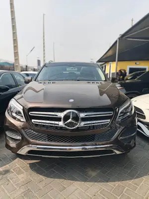Mercedes-Benz GLE-Class 2016 Brown
