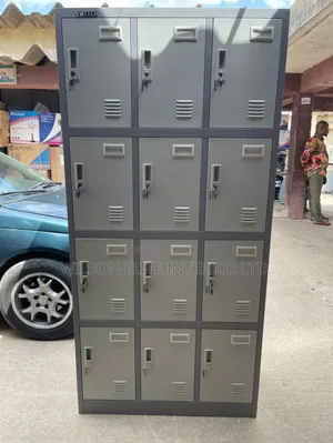 12 Doors Locker Cabinet