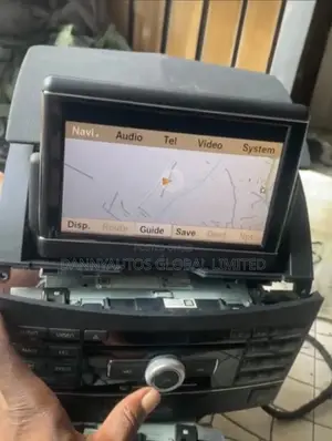Complete Radio and Screen for C300 2010 Model W204