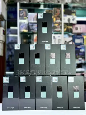 New Samsung Galaxy Z Flip 5 256 GB Black