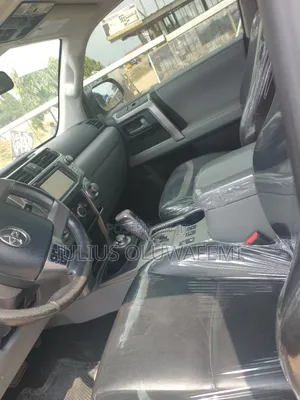 Toyota 4-Runner 2013 Red