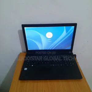 Laptop Acer TravelMate P2 8GB Intel Core i5 SSD 256GB