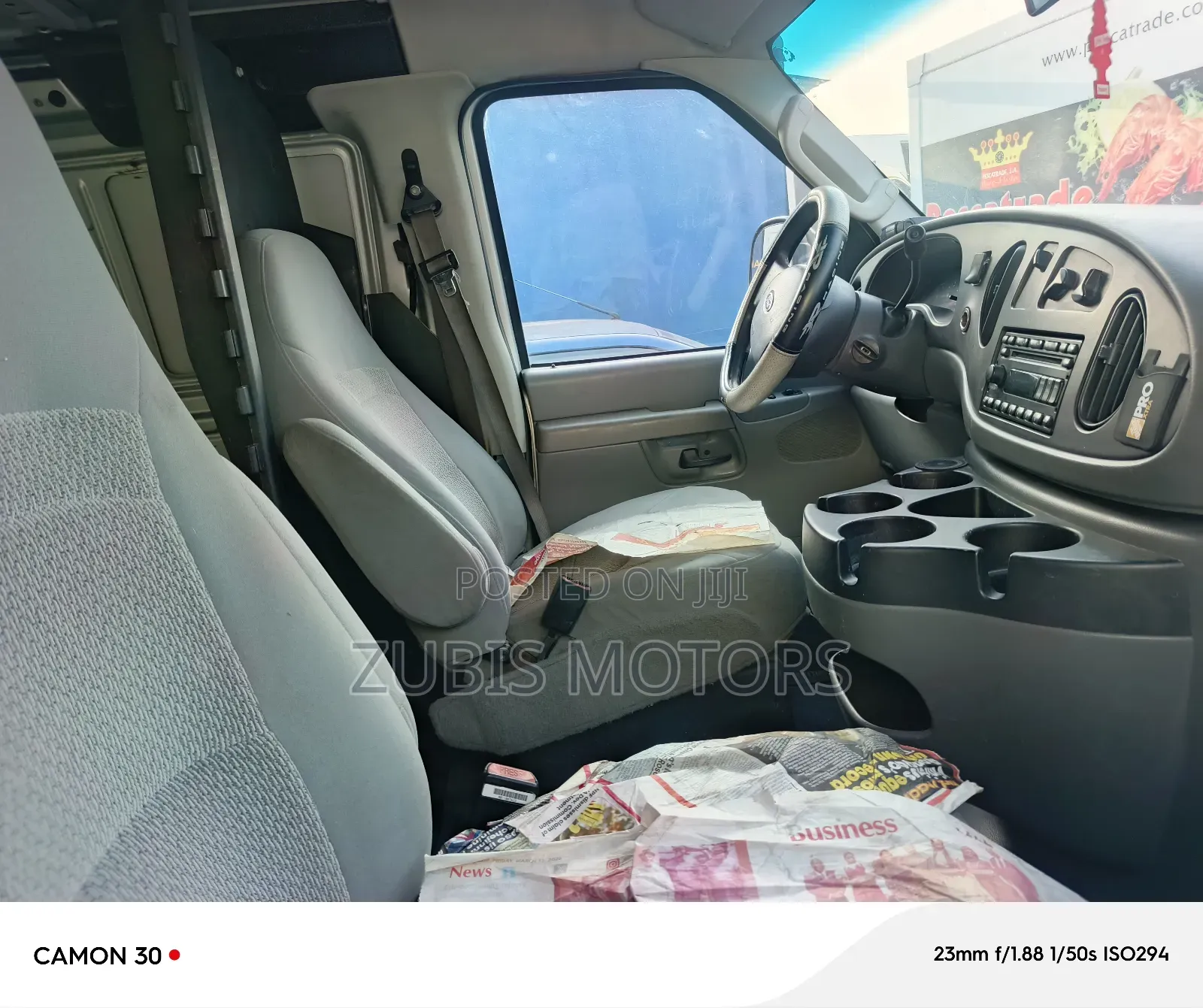 Ford E350 2007 Grey