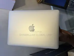 Laptop Apple MacBook Pro 2017 8GB Intel Core i5 SSD 128GB