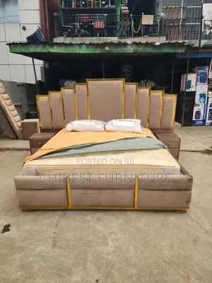 High Quality 6by6 Upholstery Bed Stand.