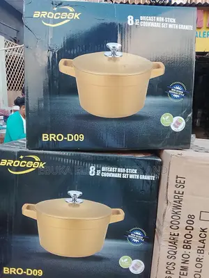8 Piece's of Diecast Non -Stick Cookware Set With Granite Is Available