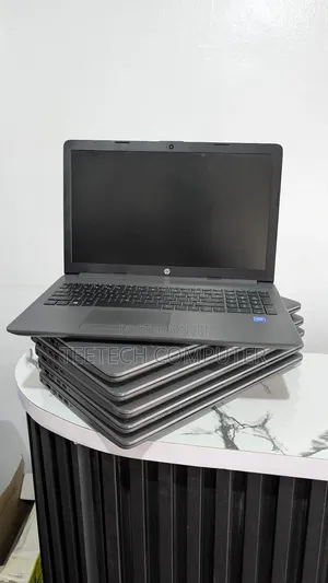Laptop HP 250 G8 4GB Intel Pentium SSD 128GB