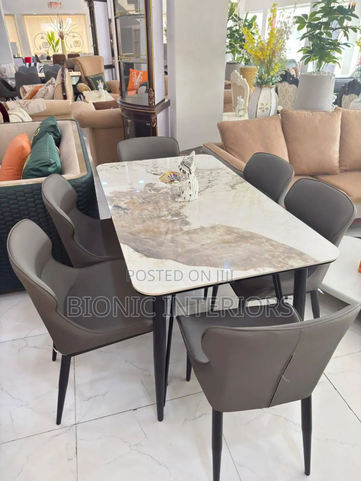 Marble Dining Table Set With 6 Seaters