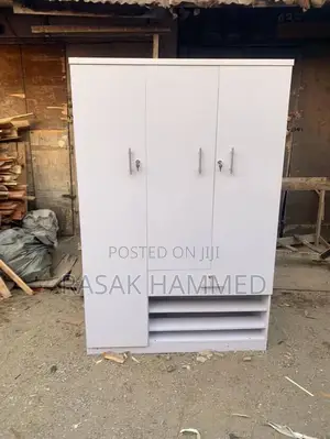 4ft by 6ft Wardrobe White Color