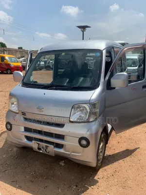 Daihatsu Hijet 2012 Silver