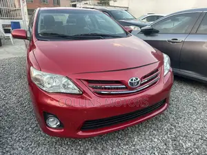 Toyota Corolla 2013 Red