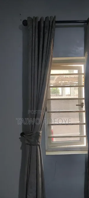 Window Curtain