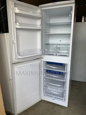 Hot Point 234 LTRS Clean Turkey Used Fridge Factory Fitted