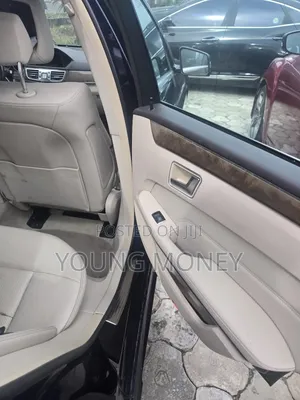 Mercedes-Benz E350 Base 4Matic Coupe AWD (3.5L 6cyl 7A) 2014 Blue