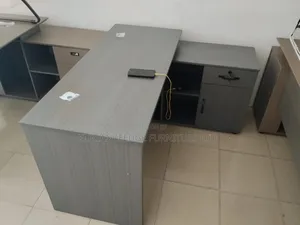 1.4 Meter by 0.6 Meter Executive Office Table With Extension