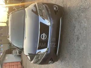 Nissan Pathfinder Platinum 4dr SUV (3.5L 6cyl CVT) 2014 Blue