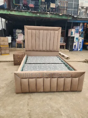 Standard Padded 4.5by6 Bed Stand.