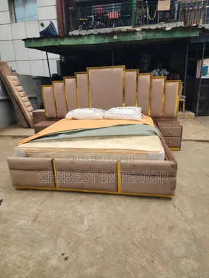 Classic 6by6 Padded Bed With Side Drawers