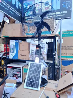 Powerdeluxe Solar Rechargeable Fan