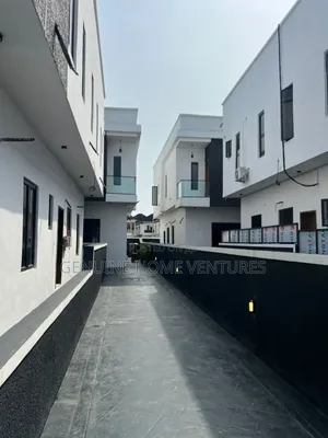 4bdrm Duplex in Orchid Estate Lekki, Chevron for sale