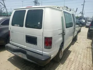 Ford E250 2011 White