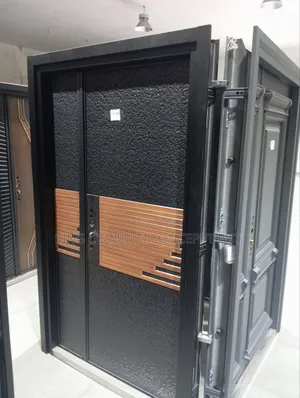 4 Feet Exquisite Entrance Security Door