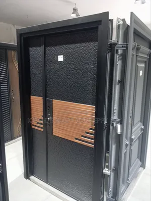 4 Feet Exquisite Entrance Security Door
