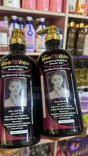 Moon Whiten Exfoliating Bleaching Shower Gel