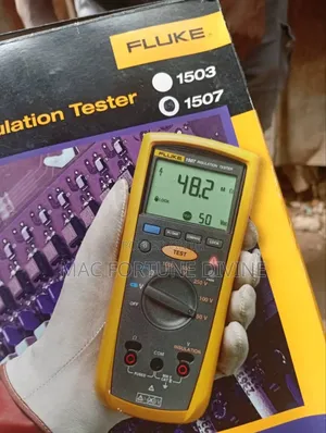 Fluke 1503 Insulation Resistance Tester