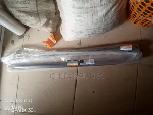 Windscreen Chrome/Water Deflector for Gla 2022