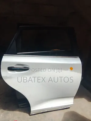Neat Tokunbo Venza Back Door 2010 Model
