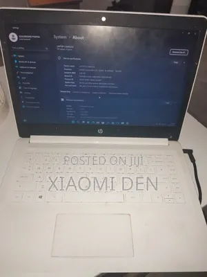 Laptop HP 14-dq1025cl 4GB Intel Celeron eMMC 60GB