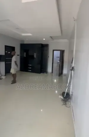 4bdrm Duplex in Magodo Phase 2 for rent