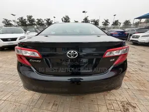 Toyota Camry SE 4dr Sedan (2.5L 4cyl 6A) 2012 Black