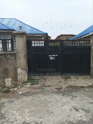 4bdrm Bungalow in Trademore Estate, FHA for sale