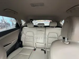 Hyundai Tucson Limited AWD 2017 White