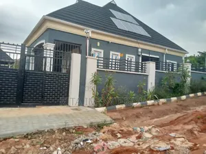 Emerald Ville Aseese Maba