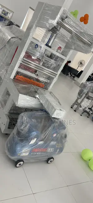 Shrink Packaging Machine