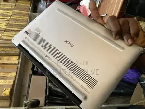 Laptop Dell XPS 13 7390 8GB Intel Core i5 SSD 256GB