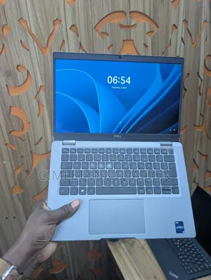 Laptop Dell Latitude 5330 16GB Intel Core i5 SSD 256GB
