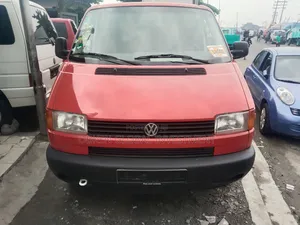 Volkswagen Transporter 2005 Red